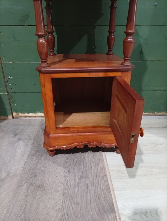 Image 1 of Mobile con piano in marmo