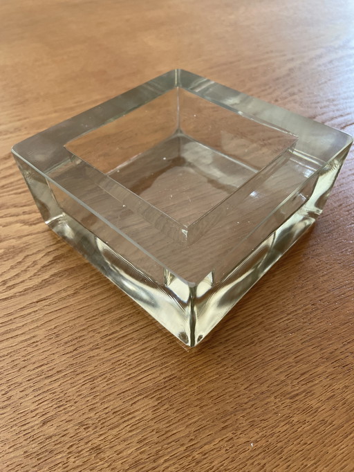 Bolsillo de cristal para pavimento