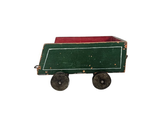 Image 1 of Jouets anciens - Locomotive et 2 wagons - Art populaire - Bois - Circa 1940