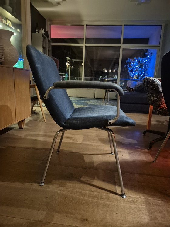 Image 1 of Silla Artifort azul Selfridge