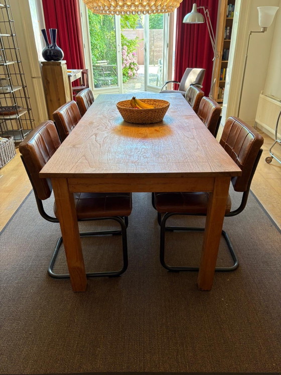6x Jess Design Lederen Eetkamerstoelen – Leather, Metal (photo 4 of 5)
