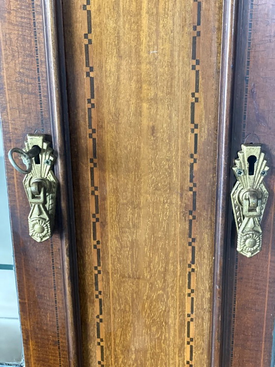 Image 1 of Vetrina / armadio d'argento inglese d'epoca