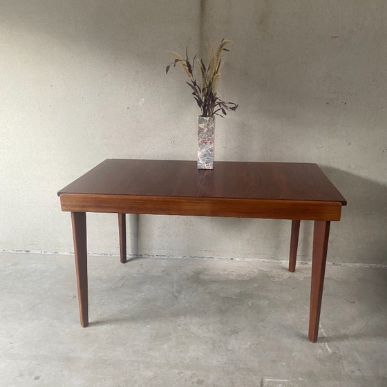 Image 1 of Vintage extendable rosewood dining table
