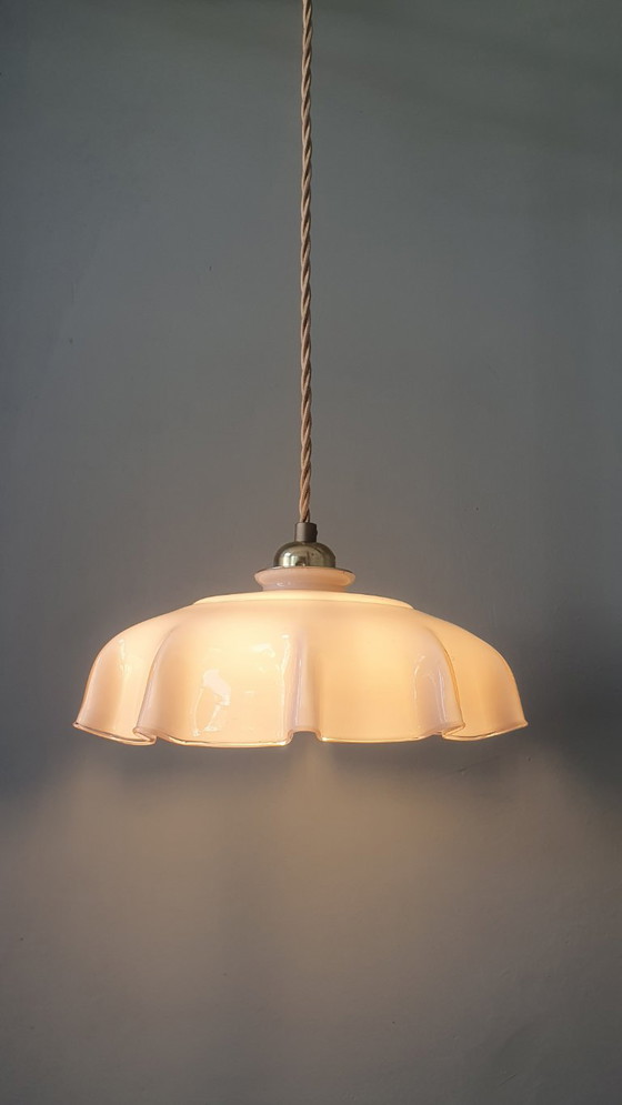 Vintage French pendant lamp - pastel rose opaline glass. – Metal (photo 11 of 15)