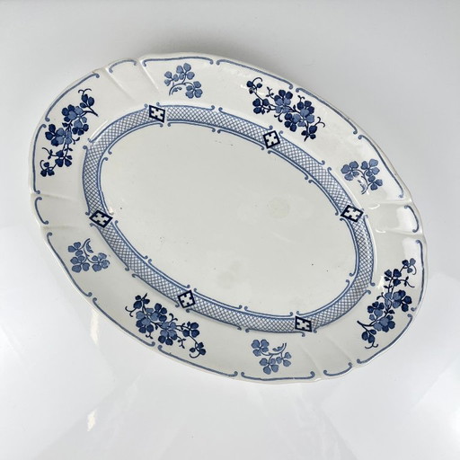 Grand Plat ovale Terre de Fer KG Lunéville, modele "Jane", bleu, 1890-1915