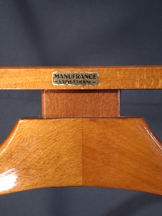 Image 1 of Perchero de madera con ruedas