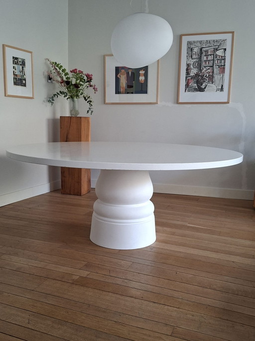 Beautiful container table New Antiques
