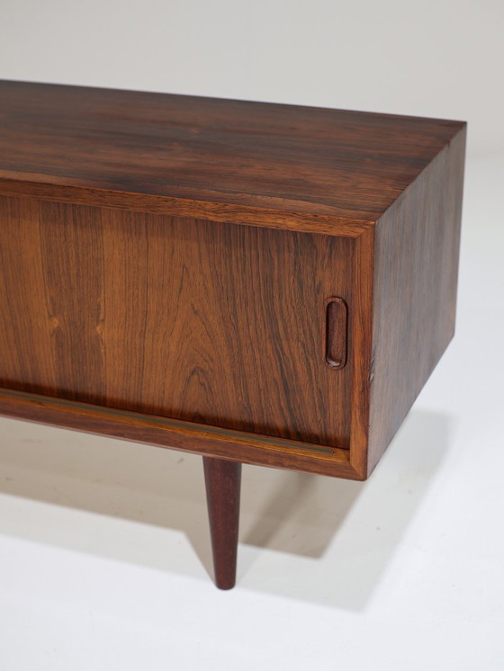 Image 1 of Mueble de TV bajo Hundevad de palisandro danés de los años 60