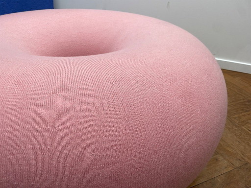 Pouf Pink Donut Boa di Sabine Marcelis per HEM