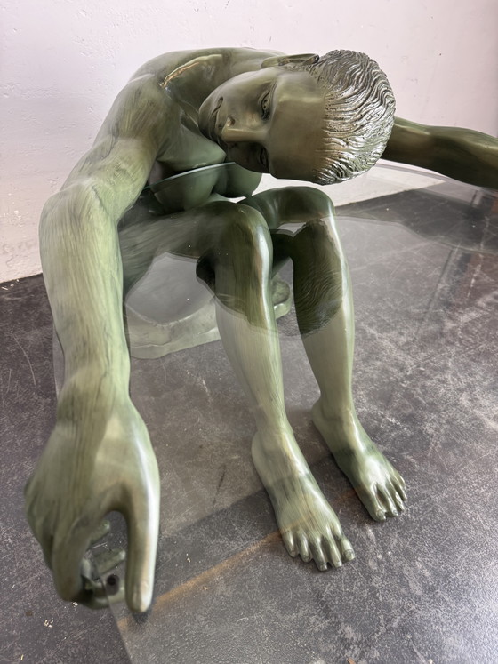 Image 1 of Table sculpturale en bronze
