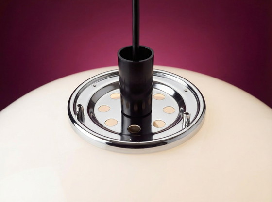 Image 1 of Harveiluce iGuzzini Hanglamp ontworpen door Luigi Massoni - Opaline Kunststof - Italiaanse Space Age Design - Jaren 70