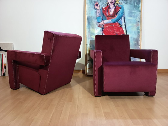 Image 1 of CASSINA 2X Poltrone 637 UTRECHT  (NUOVE MAI USATE) in Velluto 13L Ortigia/Plum con Cuciture in filo Naturale a punta Cavallo