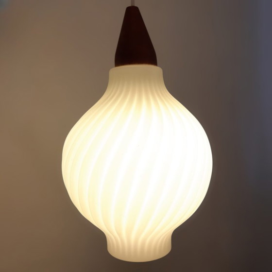 Image 1 of Mid-century Danish design wall lamp in teak and frosted glass