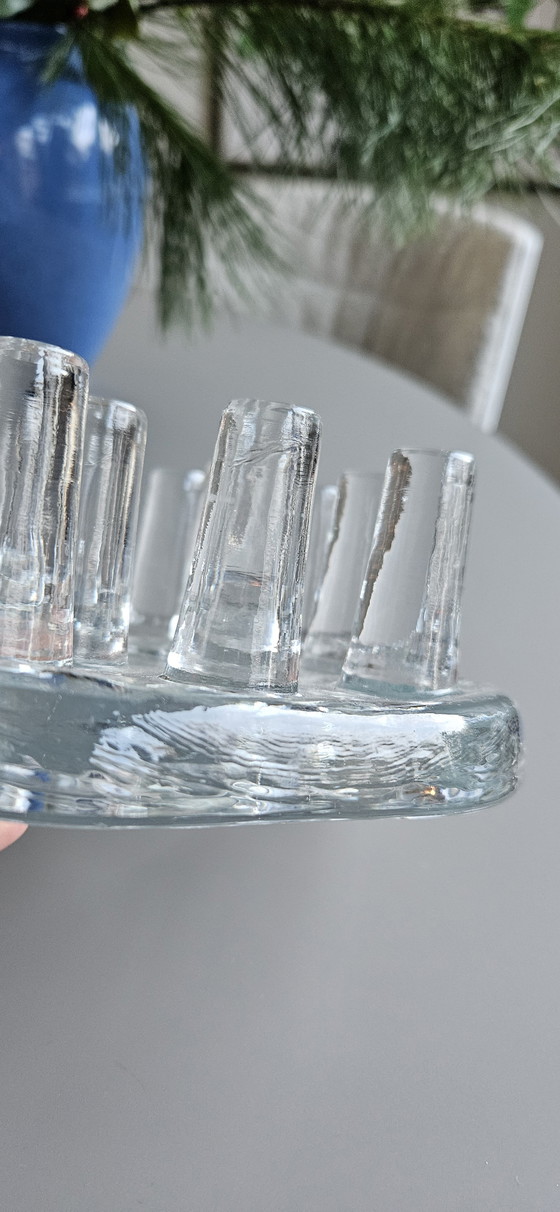 Image 1 of '70 Object pressed glass