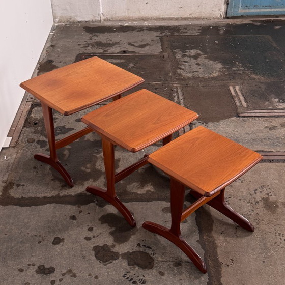 Image 1 of Tavolini a incastro, anni '60 — Design di metà secolo