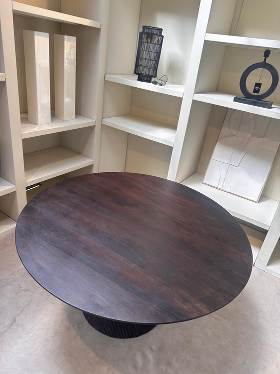 Image 1 of Dining table round japandi 120cm brown Mango wood