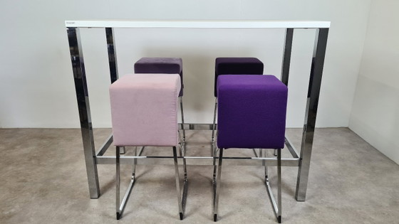 Image 1 of Wiesner Hager design set "Fizz" hoge bartafel + 4x barkruk