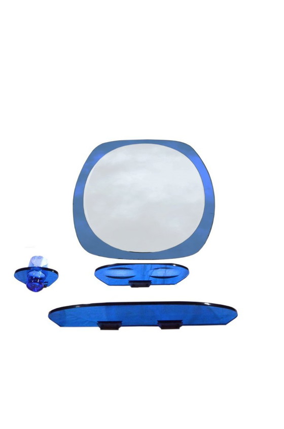 Set da bagno blu cobalto, attribuito a Fontana Arte, 1970 – Specchi, Glass, Metal (photo 3 of 20)