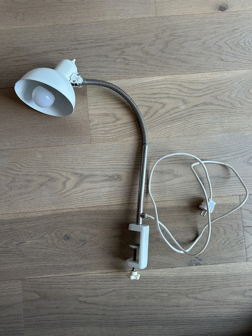Kaiser Idell bureaulamp wit
