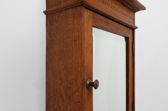 Image 1 of Art Deco Rasier- oder Medizinwandschrank aus Holz mit Spiegel, Belgien 1930er Jahre