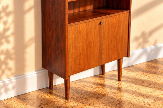 Vintage Wall cabinet | cabinet | 60s | Danish – Wood (photo 5 of 8)