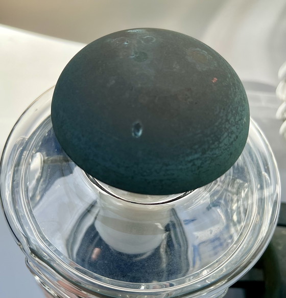 Image 1 of Esclusiva applique di metà secolo in ottone e vetro (ca. anni '70)