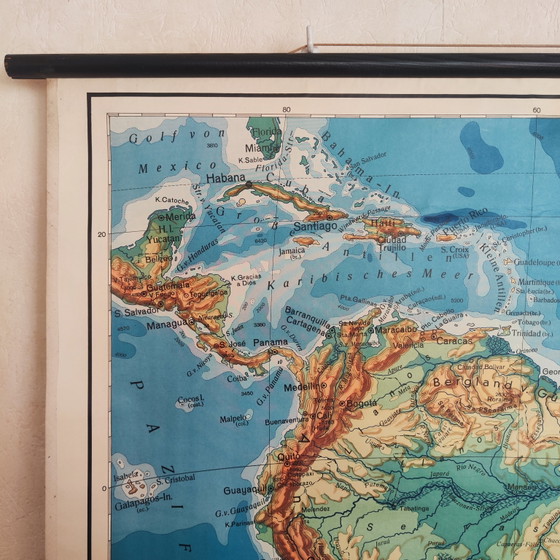 XXL Vintage School Map / Topography of South America / 1950 – Wall decoration, Textile (photo 6 of 10)