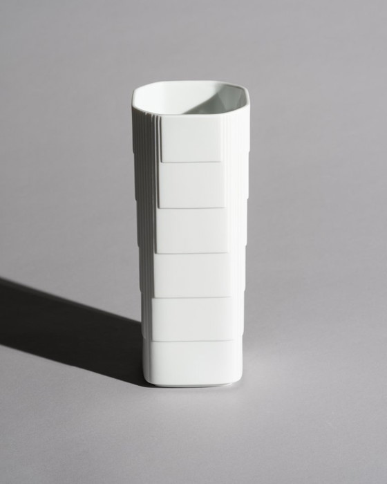 Image 1 of Dieter Mankau & Christa Häusler-Goltz Porcelaine Noire Bisque Porcelain Vase Duo