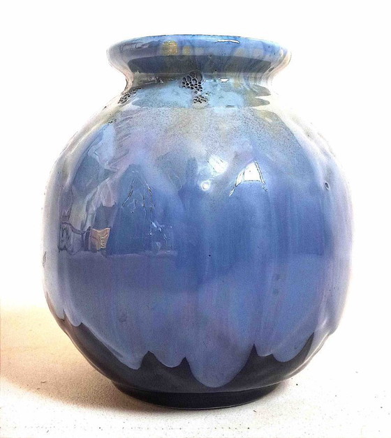 Image 1 of Art Deco slip vase Height 19.3 cm