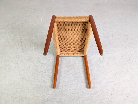 Image 1 of Originele Niels O Møller kruk J.L. Møllers model 80 Deens teakhout