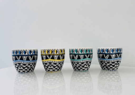 Set di 4 tazze di design finlandese con grafica