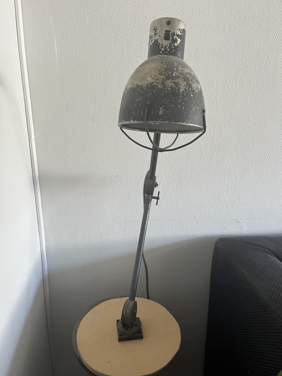 Image 1 of Lampe industrielle