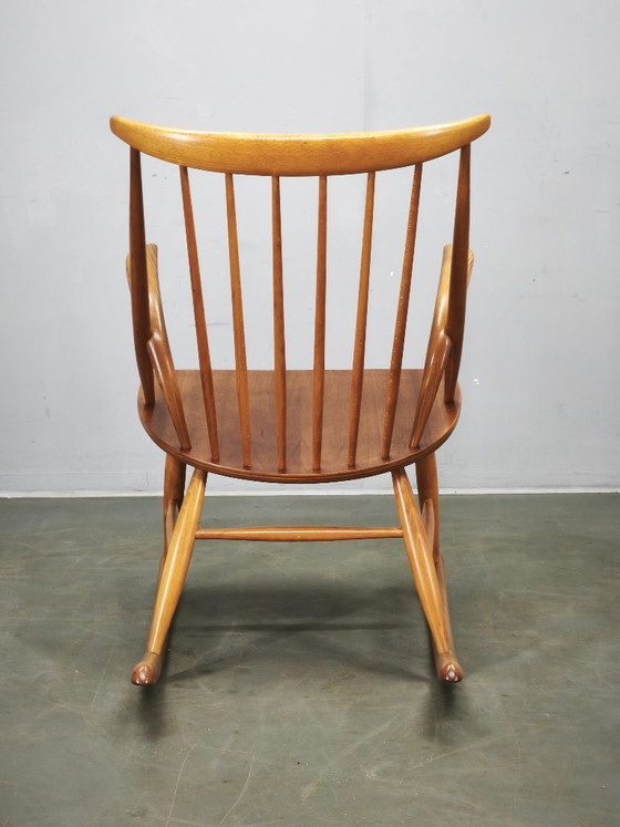 Rocking chair Danish Modern Illum Wikkelsø par Niels Eilersen, années 1960 – Wood (photo 11 of 12)