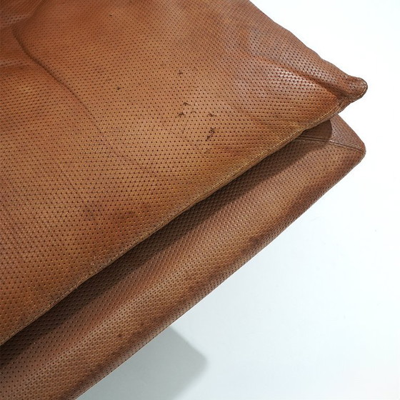 Image 1 of Een paar “Onda” fauteuils van Giovanni Offredi voor Saporiti, jaren 70.