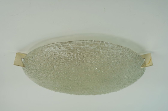 Lampada da soffitto vintage Kaiser Ice Glass, a incasso, anni '60/'70, con superficie in rilievo. (photo 11 of 19)