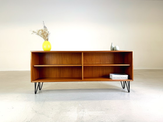 Image 1 of Mid Century Sideboard Wk Möbel Teak Table basse Hairpin Vintage