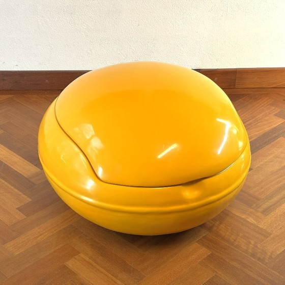 Image 1 of 2x Garden Egg chair Peter Ghyczy