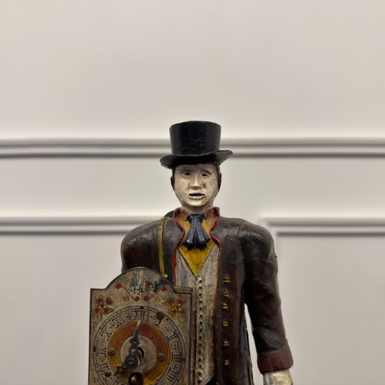 Statua orologio antica della Foresta Nera – Metallo, Legno (photo 6 of 8)