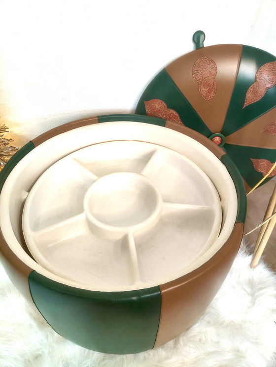 Image 1 of Vintage poef