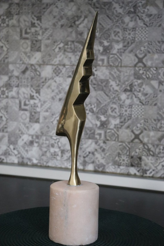 Image 1 of Belle sculpture inspirée de Brâncusi