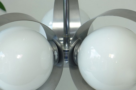 Image 1 of Lampada a sospensione vintage, lampada spaziale anni '60, lampada a sfera anni '70, Sciolari