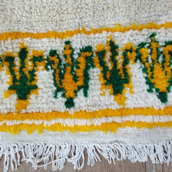 Image 1 of Authentischer handgewebter Berberteppich | 250 x 145 cm | Safran & Grün, marokkanische Kunst