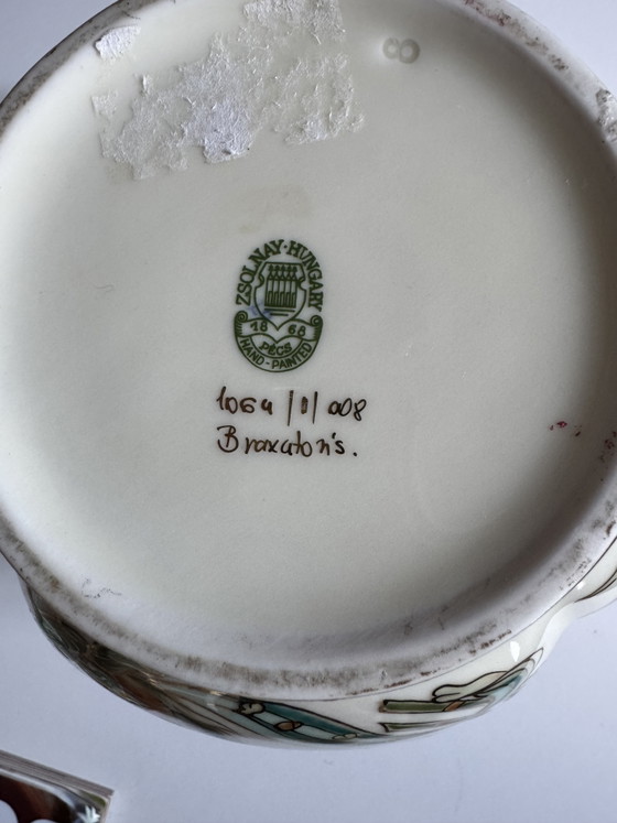 Image 1 of Zsolnay Pécs Hand-painted Art Nouveau Cachepot | Model 1064 | Approx. 1900-1930