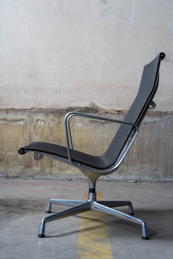 Image 1 of Charles & Ray Eames - Vitra Ea116 Lounge Chair