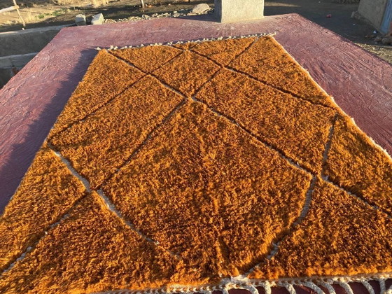Beni Ouarain Teppich 240x200 cm – Dicke ockerfarbene Wolle mit Stammesmustern – Teppiche & Läufer, Baumwolle (photo 4 of 8)
