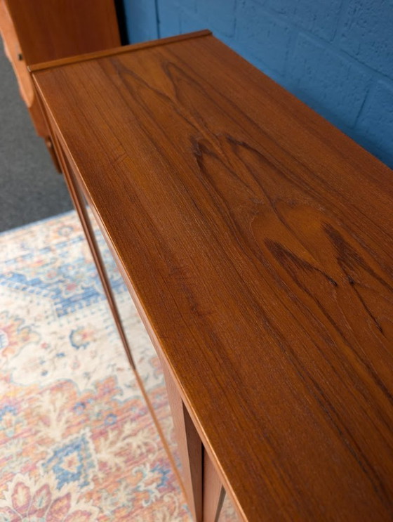 Image 1 of Vetrina vintage, design danese di Hundevad, anni '60