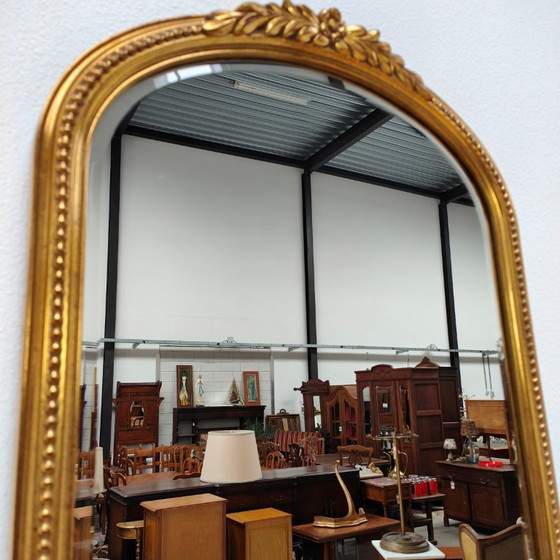 Image 1 of Miroir sur pied DeKnudt vintage doré de style Hollywood Regency