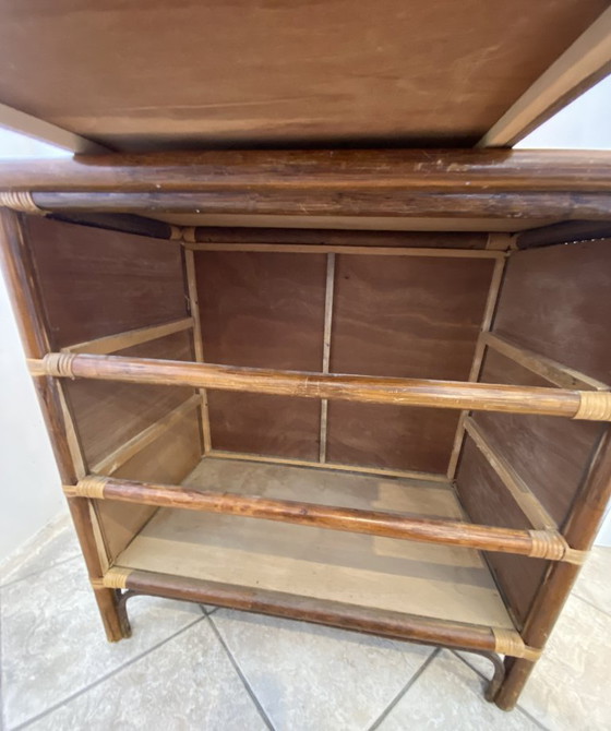 Commode 3 Tiroirs en Rotin Bambou Cannage Vintage Années 70 – Rattan, Wicker (photo 8 of 14)