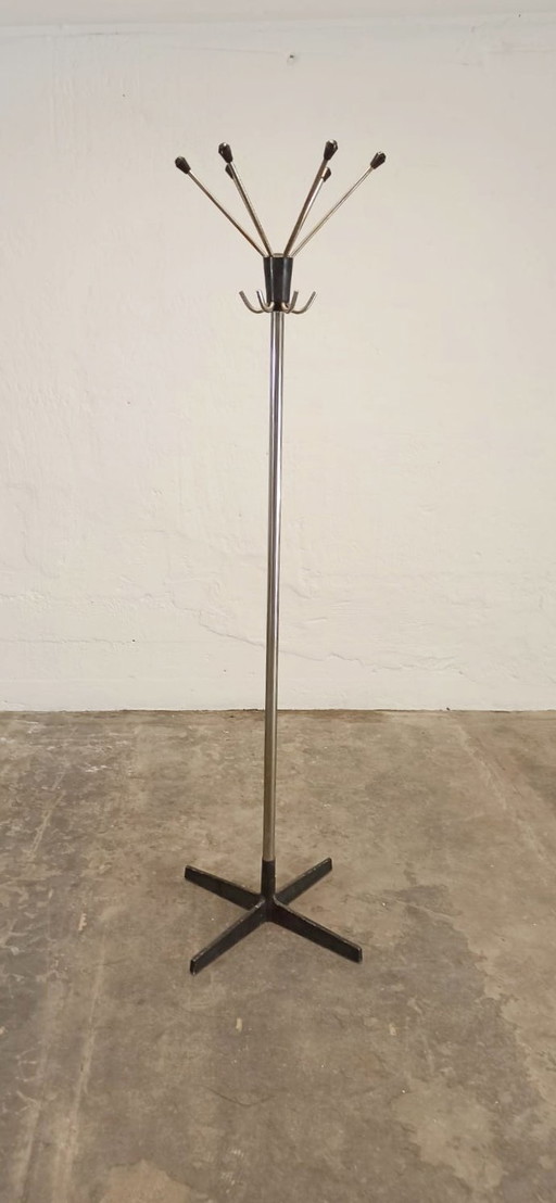 Percha industrial vintage