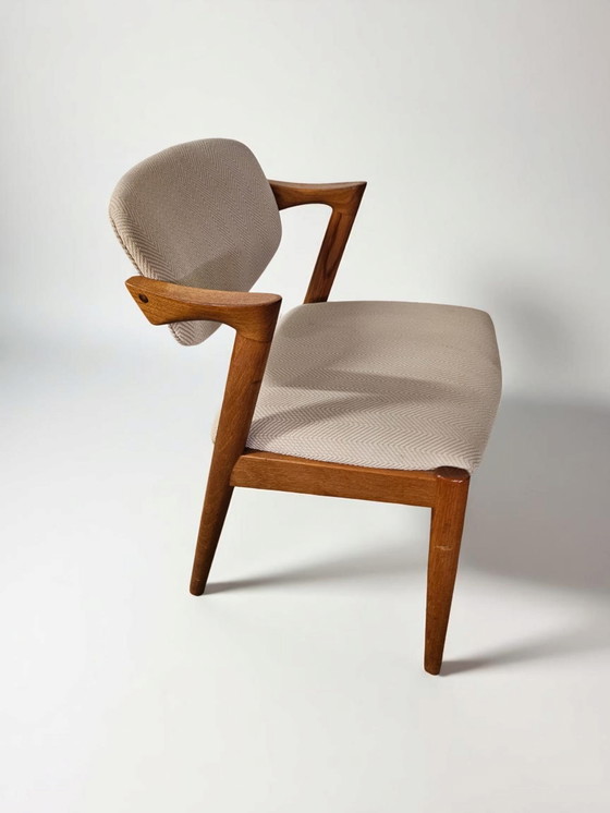 Image 1 of Lot de 4 chaises à accoudoirs en teck Chaises de salle à manger Chaises Kai Kristiansen Modèle 42